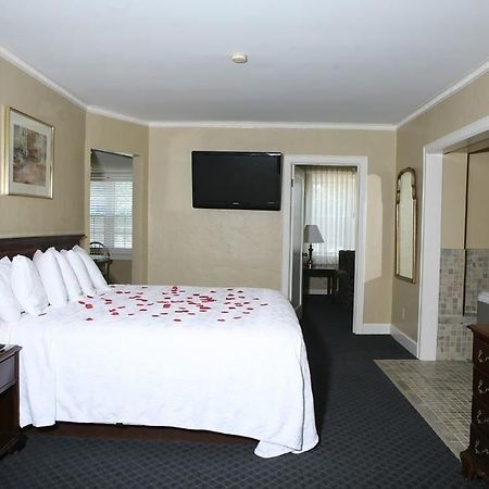 Senate Suites Extended Stay Hotel Topeka Bagian luar foto