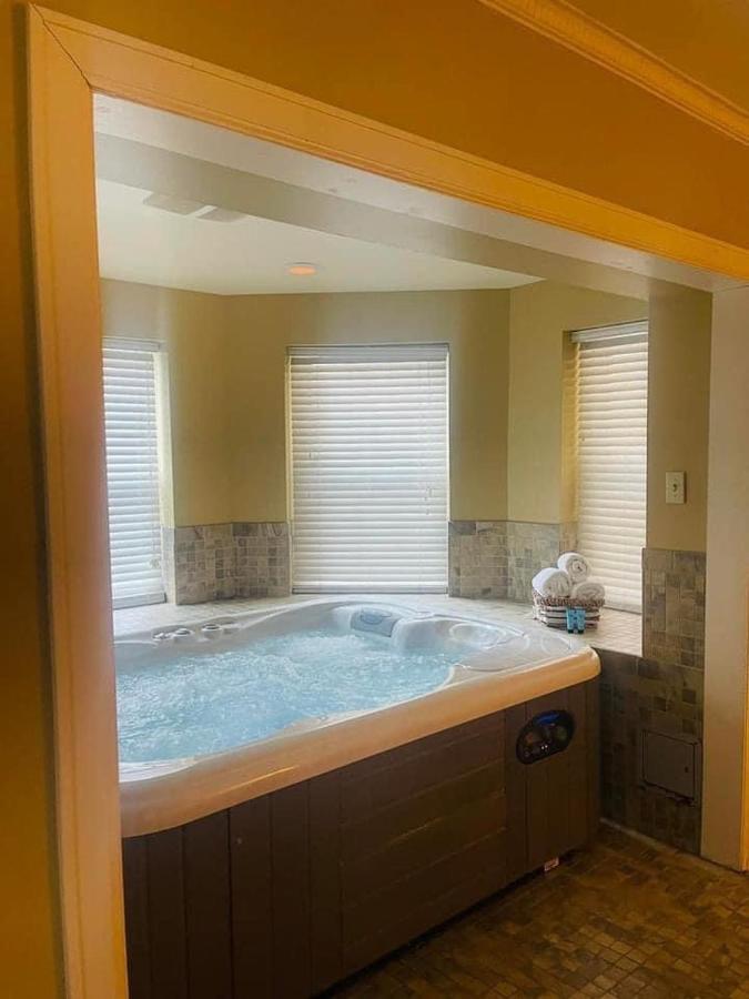 Senate Suites Extended Stay Hotel Topeka Bagian luar foto